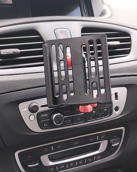 Тримач для телефону в авто